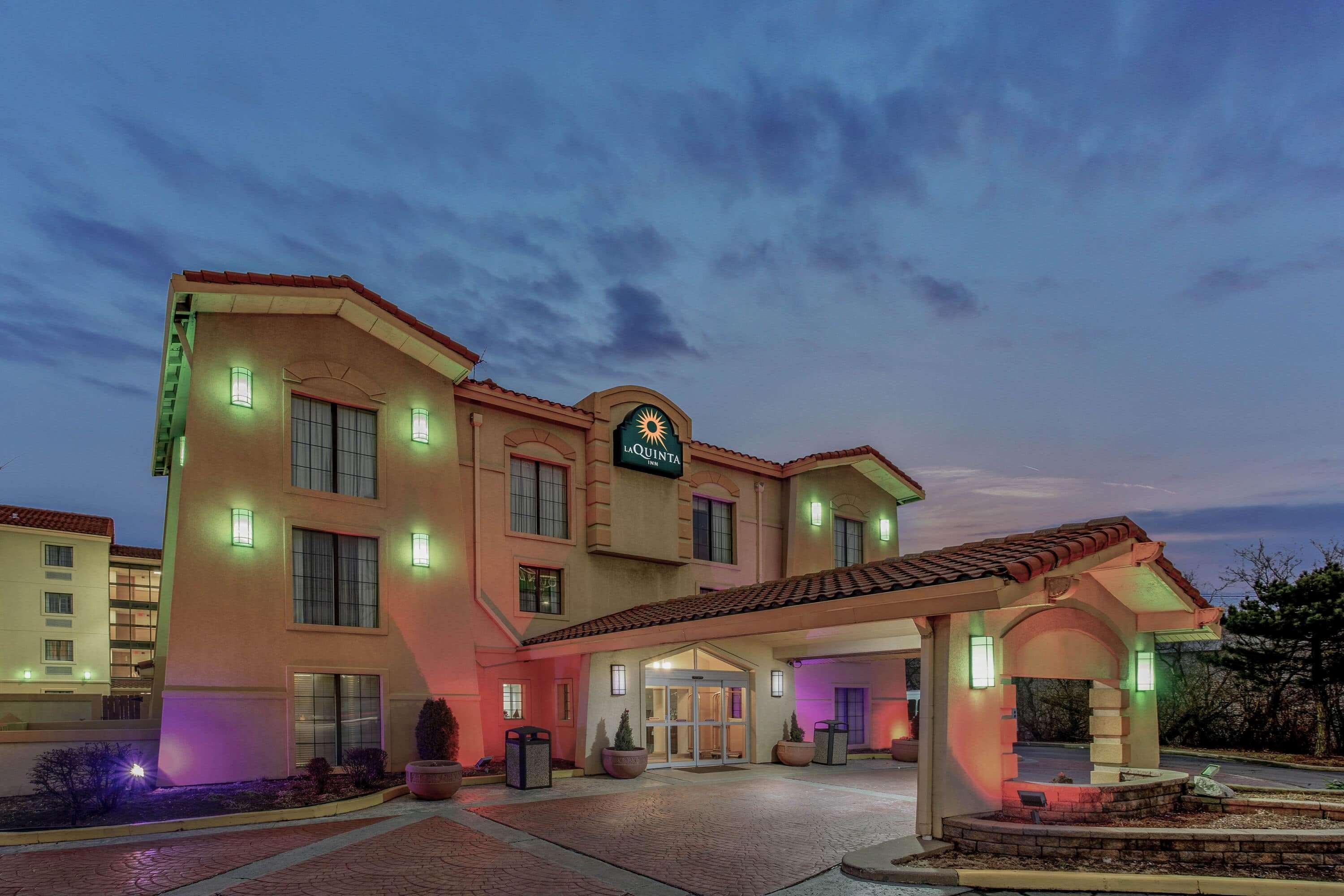 Chicago O'Hare Airport Hotel Elk Grove Village Exterior photo