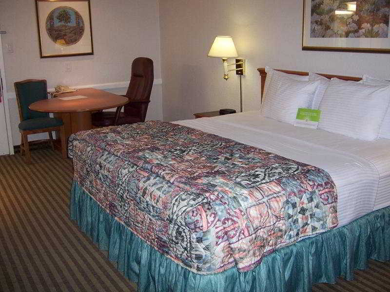 Chicago O'Hare Airport Hotel Elk Grove Village Exterior photo